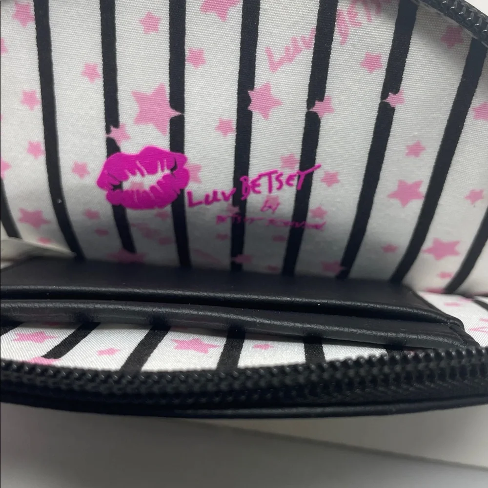 Betsey Johnson Black Cat W/Sunglasses Wristlet Excellent Condition